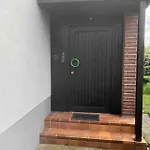 Haus 6 Pers Mit Garten 15 Min Zur Messe Duesseldorf * Krefeld