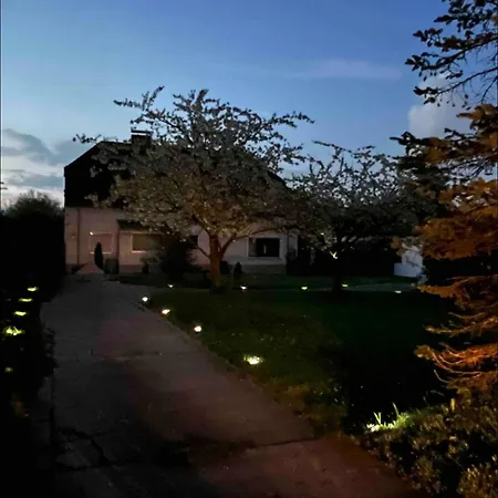 度假居 Haus 6 Pers Mit Garten 15 Min Zur Messe Duesseldorf