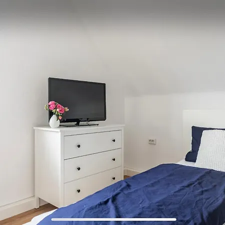 Haus 6 Pers Mit Garten 15 Min Zur Messe Duesseldorf 別荘 クレーフェルト