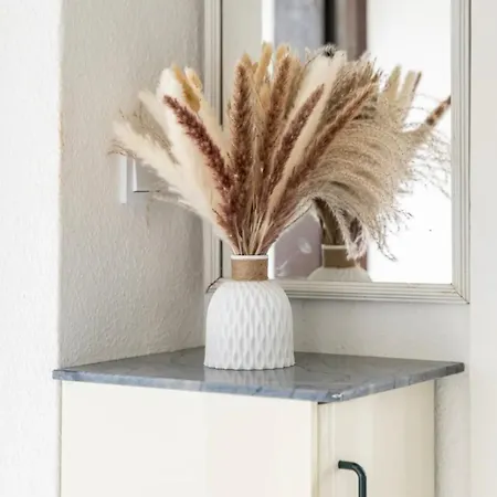 Haus 6 Pers Mit Garten 15 Min Zur Messe Duesseldorf * 克雷费尔德