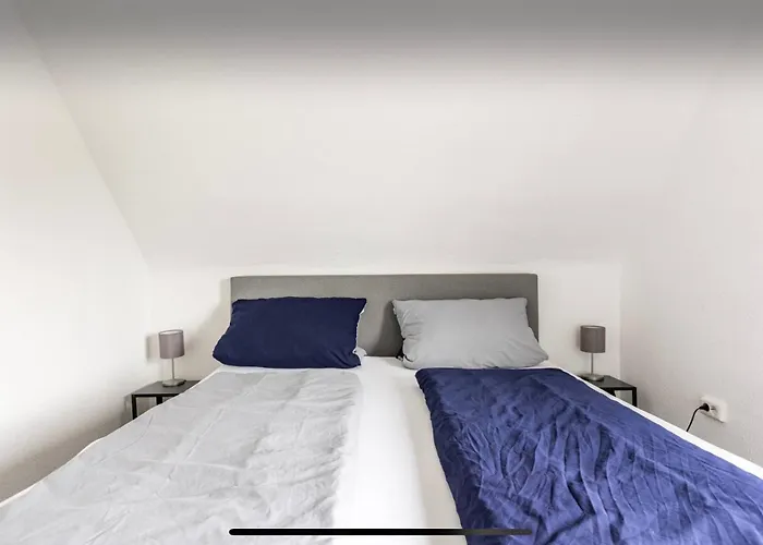 Tatil Evi Haus 6 Pers Mit Garten 15 Min Zur Messe Duesseldorf