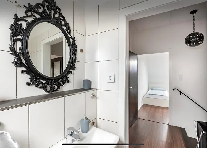 Haus 6 Pers Mit Garten 15 Min Zur Messe Duesseldorf