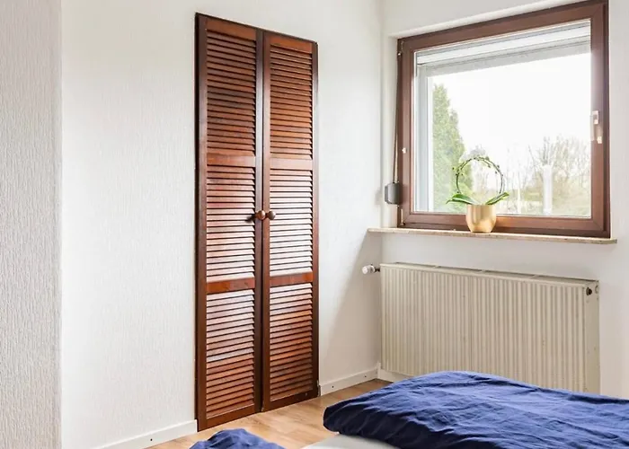 Haus 6 Pers Mit Garten 15 Min Zur Messe Duesseldorf Tatil Evi