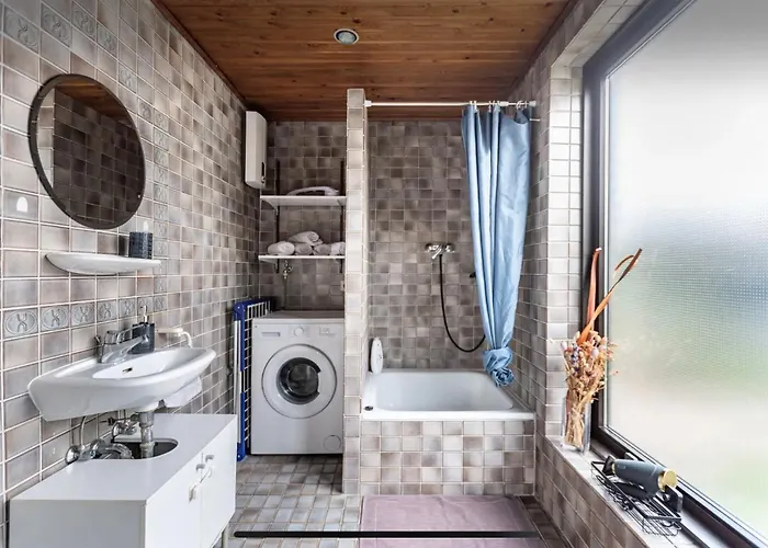 Haus 6 Pers Mit Garten 15 Min Zur Messe Duesseldorf Tatil Evi