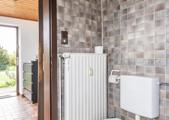 Haus 6 Pers Mit Garten 15 Min Zur Messe Duesseldorf 別荘 *