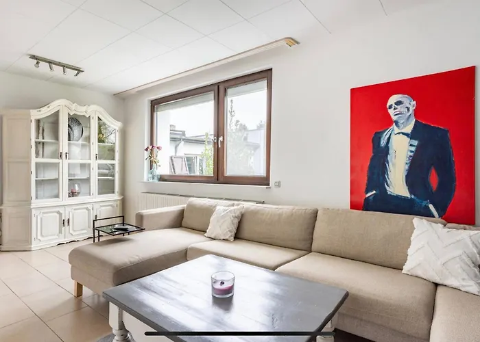 Haus 6 Pers Mit Garten 15 Min Zur Messe Duesseldorf *